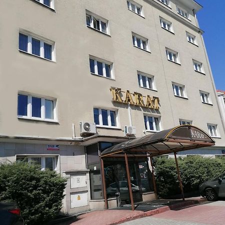 Karat Varsóvia Exterior foto